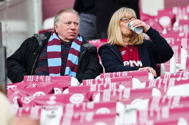 Mandatory Credit: Photo by Simon Dael Shutterstock (12914205c) West Ham United Fans start arriving for the game West Ham United v Eintracht Frankfurt, UEFA Europa League, Semi-Final, First Leg, Football, The London Stadium, London, UK - 28 Apr 2022 EDITORIAL USE ONLY No use with unauthorised audio, video, data, fixture lists, club league logos or live services. Online in-match use limited to 120 images, no video emulation. No use in betting, games or single club league player publications. West Ham United v Eintracht Frankfurt, UEFA Europa League, Semi-Final, First Leg, Football, The London Stadium, London, UK - 28 Apr 2022 EDITORIAL USE ONLY No use with unauthorised audio, video, data, fixture lists, club league logos or live services. Online in-match use limited to 120 images, no video emulation. No use in betting, games or single club league player publications. Copyright: xSimonxDael Shutterstockx 12914205c