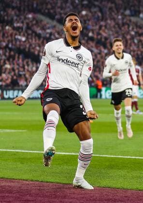 Mandatory Credit: Photo by Andrew Fosker Shutterstock (12914204ap) Ansgar Knauff of Eintracht Frankfurt celebrates scoring the opening goal 0-1 West Ham United v Eintracht Frankfurt, UEFA Europa League, Semi-Final, First Leg, Football, The London Stadium, London, UK - 28 Apr 2022 EDITORIAL USE ONLY No use with unauthorised audio, video, data, fixture lists, club league logos or live services. Online in-match use limited to 120 images, no video emulation. No use in betting, games or single club league player publications. West Ham United v Eintracht Frankfurt, UEFA Europa League, Semi-Final, First Leg, Football, The London Stadium, London, UK - 28 Apr 2022 EDITORIAL USE ONLY No use with unauthorised audio, video, data, fixture lists, club league logos or live services. Online in-match use limited to 120 images, no video emulation. No use in betting, games or single club league player publications.  Copyright: xAndrewxFosker Shutterstockx 12914204ap