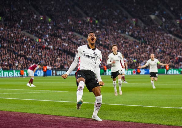 Mandatory Credit: Photo by Andrew Fosker Shutterstock (12914204ao) Ansgar Knauff of Eintracht Frankfurt celebrates scoring the opening goal 0-1 West Ham United v Eintracht Frankfurt, UEFA Europa League, Semi-Final, First Leg, Football, The London Stadium, London, UK - 28 Apr 2022 EDITORIAL USE ONLY No use with unauthorised audio, video, data, fixture lists, club league logos or live services. Online in-match use limited to 120 images, no video emulation. No use in betting, games or single club league player publications. West Ham United v Eintracht Frankfurt, UEFA Europa League, Semi-Final, First Leg, Football, The London Stadium, London, UK - 28 Apr 2022 EDITORIAL USE ONLY No use with unauthorised audio, video, data, fixture lists, club league logos or live services. Online in-match use limited to 120 images, no video emulation. No use in betting, games or single club league player publications.  Copyright: xAndrewxFosker Shutterstockx 12914204ao