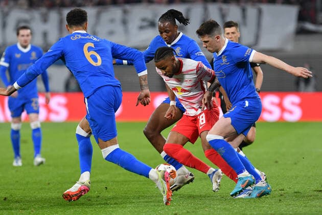 Christopher Nkunku RB Leipzig center, Joe Aribo Glasgow Rangers back, Connor Goldson Glasgow Rangers left and Ryan Jack Glasgow Rangers right , RB Leipzig vs Glasgow Rangers, Football, Europa League, 28 04 2022 DFB DFL REGULATIONS PROHIBIT ANY USE OF PHOTOGRAPHS AS IMAGE SEQUENCES AND OR QUASI VIDEO RB Leipzig vs Glasgow Rangers, Football, Europa League, 28 04 2022 Leipzig Copyright: xBertxHarzer xEibner-Pressefotox