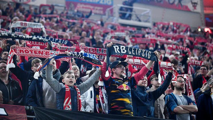 Soccer UEFA Europa League, semi-final, first leg season 2021 2022, RB Leipzig vs Glasgow Rangers 28 04 2022 Fans of RB Leipzig at the match RB Leipzig vs Glasgow Rangers 28 04 2022 Leipzig Saxony Germany Red Bull Arena