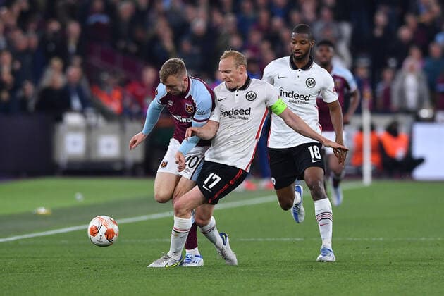 Soccer Europa League semifinal West Ham United Eintracht Frankfurt on 28 04 2022 at the Olympic Stadium London in London Jarrod Bowen West Ham , left Sebastian Rode Frankfurt , center Almamy Toure Frankfurt , right xHDx