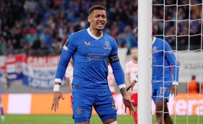 James Tavernier disappoints after missed goal chance disappointment Sport Football Soccer UEFA Euroleague Europa League UEL Semi-Final First Leg Mens Season 2021 2022 28 04 2022 Rasen Ballsport RB Leipzig RBL vs Glasgow Rangers FC DFL regulations prohibit any use of photographs as image sequences and or quasi video