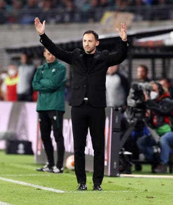 RB Leipzig Glasgow Rangers 28 04 2022 Leipzig, 28 04 2022, Red Bull Arena, Football, UEFA Europa League, Semi final first leg, RB Leipzig vs Rangers FC Glasgow , In picture coach Domenico Tedesco, RB Leipzig , UEFA regulations prohibit any use of photographs as image sequences and or quasi video