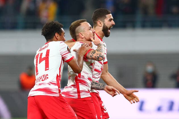 28 04 2022, xtgx, football UEFA European League, RB Leipzig Glasgow Rangers FC emspor, v l Tyler Adams Leipzig, 14 , Angelino Leipzig, 3 , Josko Gvardiol Leipzig, 32 jubilation, goal jubilation, jubilate over the goal, celebrate the goal, celebration DFL DFB REGULATIONS PROHIBIT ANY USE OF PHOTOGRAPHS as IMAGE SEQUENCES and or QUASI VIDEO Leipzig