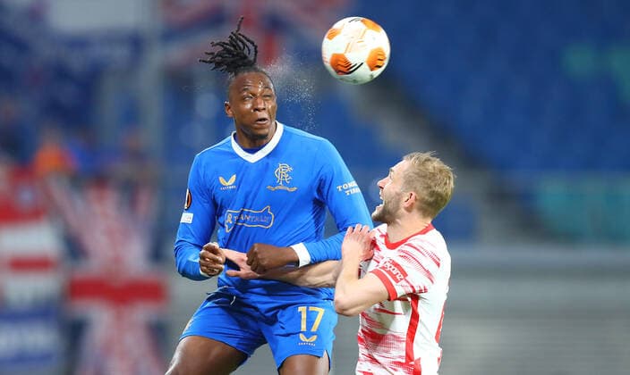 RB Leipzig Glasgow Rangers 28 04 2022 Leipzig, 28 04 2022, Red Bull Arena, Football, UEFA Europa League, Semi Final , RB Leipzig vs Glasgow Rangers FC , Pictured v l Joe Aribo 17, Rangers and Konrad Laimer 27, RB Leipzig , UEFA regulations prohibit any use of photographs as image sequences and or quasi video , Picture Point