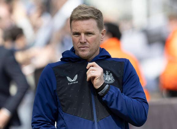 Fußball, Trainerhistorie Newcastle United von 1895 bis heute Football - 2021 2022 Premier League - Newcastle United vs Liverpool - St Jame™s Park - Saturday 30th April 2022 Newcastle manager Eddie Howe 