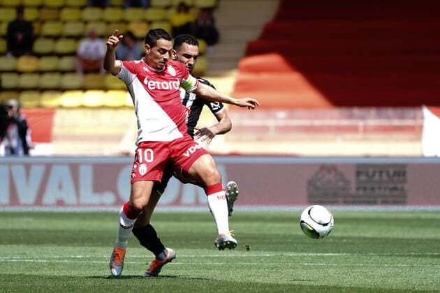 Wissam Ben Yedder (AS Monaco) - Nabil Bentaleb (Sco Angers) FOOTBALL : AS Monaco vs Angers - Ligue 1 Uber Eats - Monaco - 01 05 2022 NorbertScanella Panoramic 