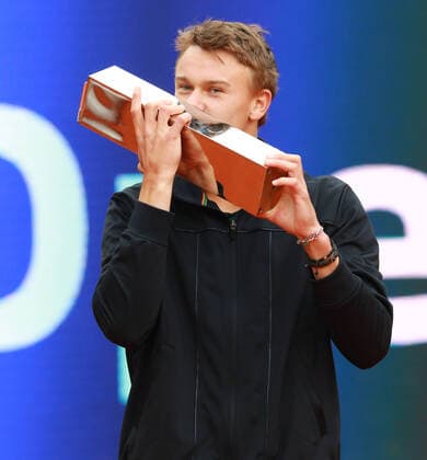 Holger Rune DEN , award ceremony, winner, leather pants, cheering, car, trophae Holger Rune DEN and Botic van de Zandschulp NED ATP Singles Final, final, single, Tennis BMW Open by American Express 2022 01 05 2022 PHOTO Mladen Lackovic LakoPress