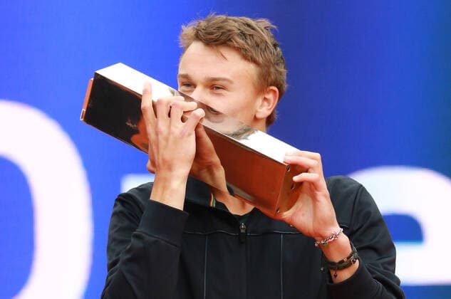 Holger Rune DEN , award ceremony, winner, leather pants, cheering, car, trophae Holger Rune DEN and Botic van de Zandschulp NED ATP Singles Final, final, single, Tennis BMW Open by American Express 2022 01 05 2022 PHOTO Mladen Lackovic LakoPress