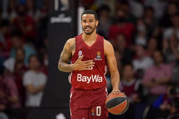 Basketball, Euroleague, 29 04 2022, FC Bayern Munich FC Barcelona In the picture Nick WEILER BABB FC Bayern Munich, 0 dribbling ball Munich Audi Dome Bayern Germany Copyright: Passion2Press.dex xMarkusxFischerx