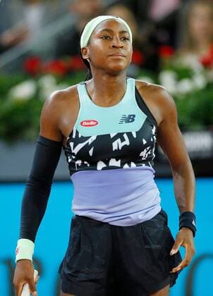 Mandatory Credit: Photo by Ella Ling Shutterstock (12915014bm) Coco Gauff of USA frustrated Mutua Madrid Open, Tennis, La Caja Magica, Madrid, Spain - 02 May 2022 Mutua Madrid Open, Tennis, La Caja Magica, Madrid, Spain - 02 May 2022  Copyright: xEllaxLing Shutterstockx 12915014bm