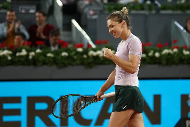 May 2, 2022, MADRID, MADRID, SPAIN: Simona Halep of Romania reacts after winning against Cori Gauff of United States during the Mutua Madrid Open 2022 celebrated at La Caja Magica on May 02, 2022, in Madrid, Spain. MADRID SPAIN - ZUMAa181 20220502_zaa_a181_198 Copyright: xOscarxJ.xBarrosox