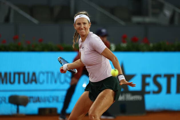 May 3, 2022, MADRID, MADRID, SPAIN: Victoria Azarenka of Belarus in action against Amanda Anisimova of United States during the Mutua Madrid Open 2022 celebrated at La Caja Magica on May 02, 2022, in Madrid, Spain. MADRID SPAIN - ZUMAa181 20220503_zaa_a181_017 Copyright: xOscarxJ.xBarrosox