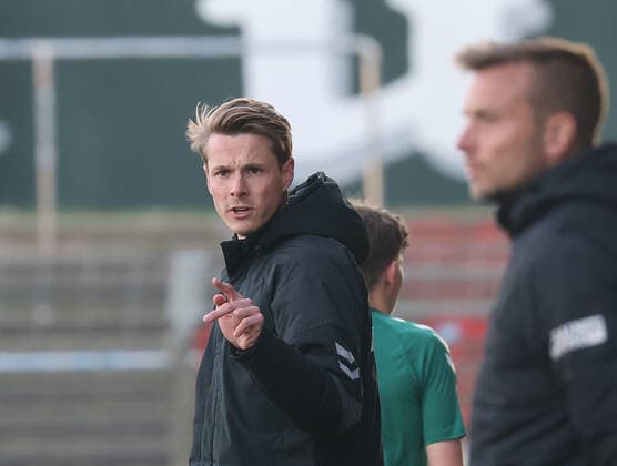Head Coach Lukas Pfeiffer VfB Luebeck DFL REGULATES PROHIBIT ANY USE OF PHOTOGRAPHS AS IMAGE SEQUENCES AND OR QUASI VIDEO