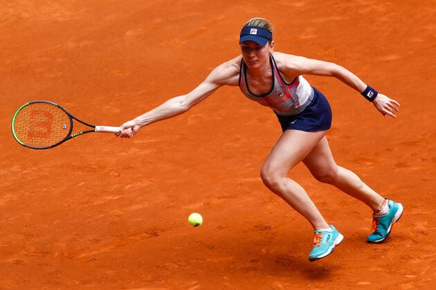 May 4, 2022, MADRID, MADRID, SPAIN: Ekaterina Alexandrova of Russia in action against Amanda Amisinova of United States during the Mutua Madrid Open 2022 celebrated at La Caja Magica on May 04, 2022, in Madrid, Spain. MADRID SPAIN - ZUMAa181 20220504_zaa_a181_222 Copyright: xIrinaxR.xHipolitox