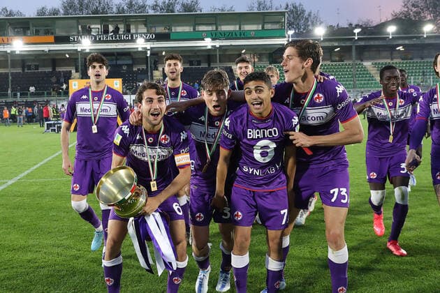 Photo Paola Garbuio LaPresse May 04, 2022 Venezia, Italy soccer A.C.F.Fiorentina vs Atalanta B.C. - TimVision Cup Final under19 2021 2022 - Penzo stadium. In the pic celebration fiorentina in the end  Copyright: xPaolaxGarbuio LaPressex