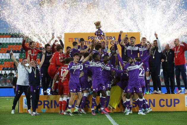 Photo Paola Garbuio LaPresse May 04, 2022 Venezia, Italy soccer A.C.F.Fiorentina vs Atalanta B.C. - TimVision Cup Final under19 2021 2022 - Penzo stadium. In the pic : fiorentina celebration  Copyright: xPaolaxGarbuio LaPressex