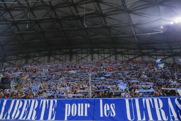 MARSEILLE Supporters of Olympique de Marseille during the UEFA Conference League semifinal match between Olympique de Marseille and Feyenoord at Stade Velodrome on May 5, 2022 in Marseille, France ANP MAURICE VAN STEEN UEFA Europa Conference League semi final 2021 2022 xVIxANPxSportx xxANPxIVx 448093865 originalFilename: 448093865.jpg