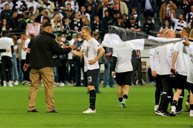 Frankfurt, Germany 05 May 2022 Europa League 1 2 Final 2021 2022 Eintracht Frankfurt vs West Ham United Martin Hinteregger Frankfurt accepts congratulations Deutsche Bank Park Hessen Copyright: xFotostandx xRacochax