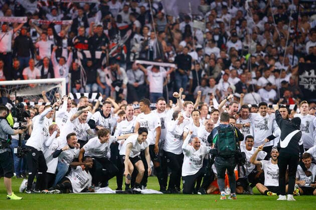 Eintracht Frankfurt v West Ham United UEFA Europa League The Eintracht Frankfurt fans and the Eintracht Frankfurt fans celebrate victory at the end of the UEFA Europa League Semi-Final Second Leg match at the Deutsche Bank Park, Frankfurt Content Not Available For UK Newspapers Copyright: xPaulxChestertonx FIL-16873-0206 UK Newspapers OUT