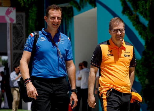 Laurent Rossi FRA, CEO of Alpine , Andreas Seidl DEU, McLaren F1 Team , F1 Grand Prix of Miami at Miami International Autodrome on May 5, 2022 in Miami, United States of America Photo by HOCH ZWEI Miami United States of America