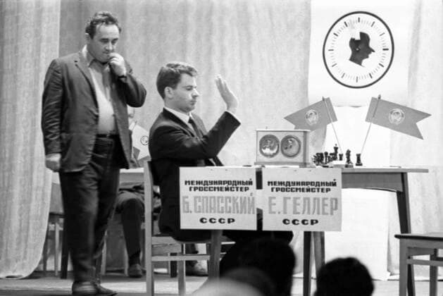 Chess tournament 6079706 15.06.1968 International grand masters Boris Spassky and Yefim Geller take part in a chess tournament. V. Kutyirev Russia  Copyright: xV.xKutyirevx