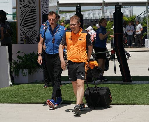 FORMULA 1 CRYPTO COM MIAMI GRAND PRIX 05 05 2022, Miami International Autodrome, Miami, FORMULA 1 CRYPTO COM MIAMI GRAND PRIX ,in the picture team boss Laurent Rossi , Alpine F1 Team, team boss Andreas Seidel McLaren Formula 1 Team nordphotoxGmbHx xBratic nph00250
