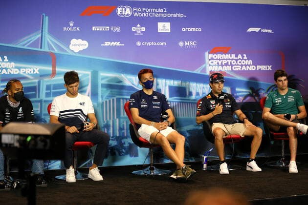 (L to R): Lewis Hamilton (GBR) Mercedes AMG F1; Pierre Gasly (FRA) AlphaTauri; Alexander Albon (THA) Williams Racing; Sergio Perez (MEX) Red Bull Racing; and Lance Stroll (CDN) Aston Martin F1 Team, in the FIA press conference, PK, Pressekonferenz during the Formula 1 Crypto.com Miami Grand Prix 2022, 5th round of the 2022 FIA Formula One World Championship, WM, Weltmeisterschaft on the Miami International Autodrome, from May 6 to 8, 2022 in Miami Gardens, Florida, United States of America - F1 - MIAMI GRAND PRIX 2022 DPPI Panoramic  B40X5121