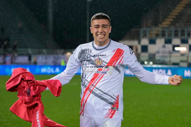 Photo Ivan Benedetto LaPresse May 06, 2022 - Como, Italy soccer Como vs Cremonese - Italian Football Championship League BKT 2021 2022 - Giuseppe Sinigaglia stadium. In the pic: Cremonese celebrates  Copyright: xIvanxBenedetto LaPressex