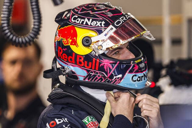 VERSTAPPEN Max (ned), Red Bull Racing RB18, portrait during the Formula 1 Crypto.com Miami Grand Prix 2022, 5th round of the 2022 FIA Formula One World Championship, WM, Weltmeisterschaft on the Miami International Autodrome, from May 6 to 8, 2022 in Miami Gardens, Florida, United States of America - F1 - MIAMI GRAND PRIX 2022 DPPI Panoramic  _R5_6738