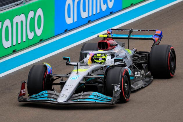 MIAMI GARDENS, FL - MAY 06: Mercedes-AMG Petronas driver Lewis Hamilton (44) of Great Britain heads to Turn 17 during first practice for the Crypto.com Miami Grand Prix on May 6, 2022 at the Miami International Autodrome in Miami Gardens, Florida. (Photo by David J. Griffin Icon Sportswire) AUTO: MAY 06 F1 Crypto.com Miami Grand Prix Icon95322050506601