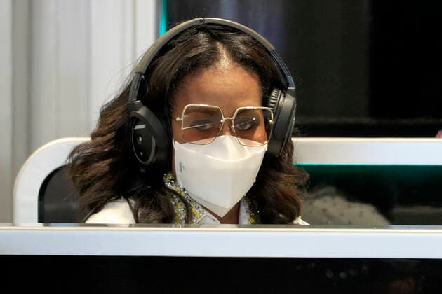 MIAMI GARDENS, FL - MAY 07: Former First Lady Michelle Obama watches from the garage of Mercedes-AMG Petronas driver Lewis Hamilton (not seen) during 3rd practice for the Crypto.com Miami Grand Prix on May 7, 2022 at the Miami International Autodrome in Miami Gardens, Florida. (Photo by David J. Griffin Icon Sportswire) AUTO: MAY 07 F1 Crypto.com Miami Grand Prix Icon95322050705031