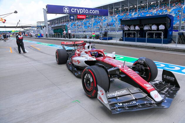 MIAMI GARDENS, FL - MAY 07: Alfa Romeo driver Valtteri Bottas (77) of Finland brings his car into the pits during 3rd practice for the Crypto.com Miami Grand Prix on May 7, 2022 at the Miami International Autodrome in Miami Gardens, Florida. (Photo by David J. Griffin Icon Sportswire) AUTO: MAY 07 F1 Crypto.com Miami Grand Prix Icon95322050703361