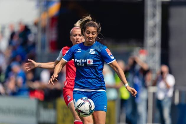 Willstaett, Germany, May 8th 2022: Marina Georgieva (10 Sand) under pressure from Mandy Islacker (8 Koeln) during the FLYERALARM Frauen-Bundesliga game between SC Sand and 1. FC Koeln at Adams Arena in Willstaett, Germany Dan O Connor SPP FLYERALARM Frauen-Bundesliga - SC Sand v 1. FC Koeln - Adams Arena 