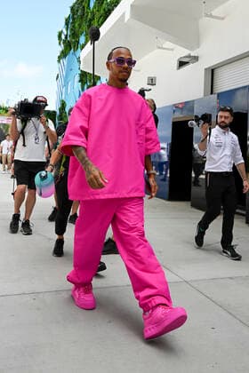 MIAMI GARDENS, FL - MAY 08: Mercedes-AMG Petronas driver Lewis Hamilton arrives in the paddock prior to the start of the Formula 1 CRYPTO.COM Miami Grand Prix on May 8, 2022 at Miami International Autodrome in Miami Gardens, FL. (Photo by Doug Murray Icon Sportswire) AUTO: MAY 08 F1 Crypto.com Miami Grand Prix Icon79620220508017