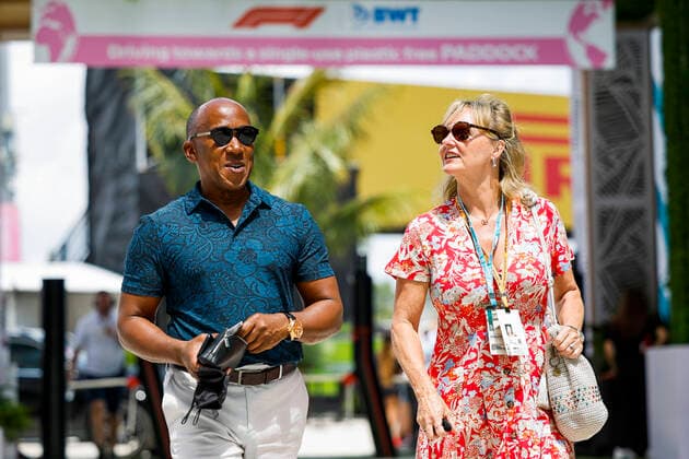 Anthony Hamilton, father of 44 Lewis Hamilton GBR, Mercedes AMG Petronas F1 Team , with Linda Hamilton, F1 Grand Prix of Miami at Miami International Autodrome on May 8, 2022 in Miami, United States of America Photo by HOCH ZWEI Miami United States of America