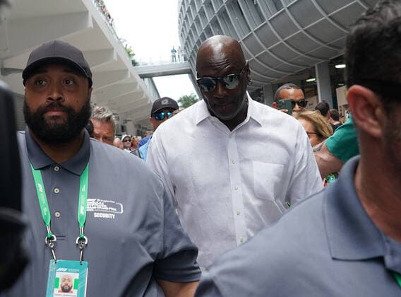 FORMULA 1 CRYPTO COM MIAMI GRAND PRIX 08 05 2022, Miami International Autodrome, Miami, FORMULA 1 CRYPTO COM MIAMI GRAND PRIX ,in picture Basket Superstar Michael Jordan nordphotoxGmbHx xBratic nph00250