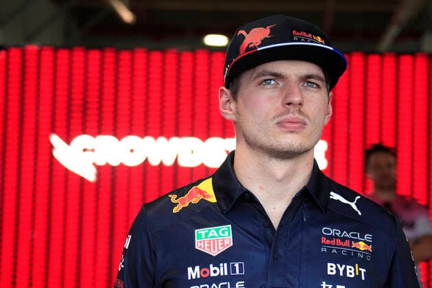 MIAMI GARDENS, FL - MAY 08: Oracle Red Bull Racing Honda driver Max Verstappen (1) of the Netherlands takes a moment during the parade of drivers prior to the Formula 1 CRYPTO.COM Miami Grand Prix on May 8, 2022 at Miami International Autodrome in Miami Gardens, FL.(Photo by Jeff Robinson Icon Sportswire) AUTO: MAY 08 F1 Crypto.com Miami Grand Prix Icon22050812641