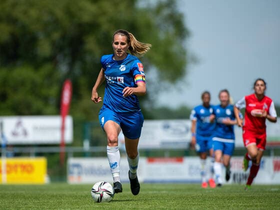 Doerthe Hoppius SC Sand on the ball, GER, SC Sand vs FC Koeln, Flyeralarm Frauen Bundesliga, 21 Spieltag, 08 05 2022, Spielzeit 2021 2022 GER, SC Sand vs FC Koeln, Flyeralarm Frauen Bundesliga, 21 Spieltag, 08 05 2022, Spielzeit 2021 2022 Copyright: xEibner Memmlerx EP_MMR