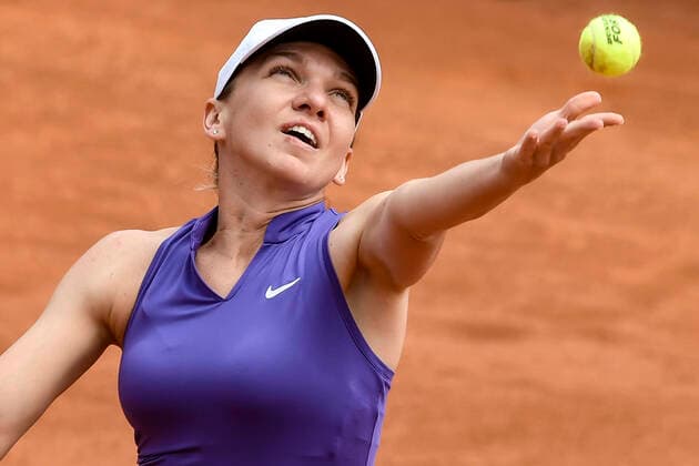 Simona Halep of Romania serves to Alize Cornet of France during their round of 64 match at Tennis Internazionali BNL D Italia at Foro Italico on May 9th, 2022 in Rome, Italy. Halep won 6-4, 6-4 over Cornet. Photo Antonietta Baldassarre Insidefoto antoniettaxbaldassarre