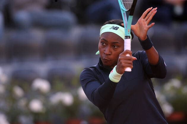 Sport Bilder des Tages ROME, ITALY - MAY 09: Gauff Coco of USA plays a forehand against Angelique Kerber Deutschland during their single women round match in the Internazionali BNL D Italia at Foro Italico on May 09, 2022 in Rome, Italy.  Copyright: xMarcoxIacobuccix xipa-agency.netx xMarcoxIacobuccix 0