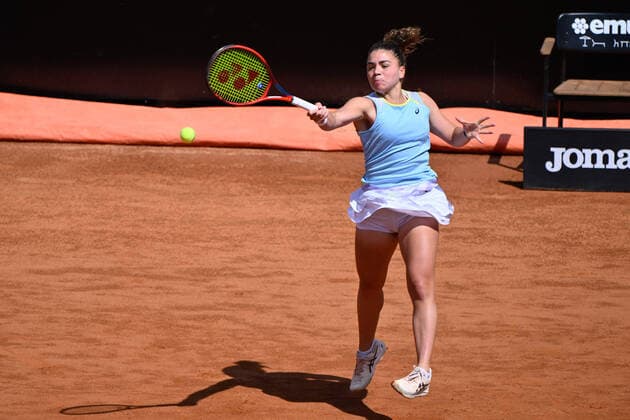 May 10, 2022, Rome, Italy: Jasmine Paolini (ITA) during the first round against Nil Teichmann (SUI) of the WTA, Tennis Damen Master 1000 Internazionali BNL D Italia tournament at Foro Italico on May 10, 2022. Tennis Internationals - Internazionali BNL d Italia 2022, Rome, Italy  - ZUMAl164 20220510_zsa_l164_028 Copyright: xFabrizioxCorradettix