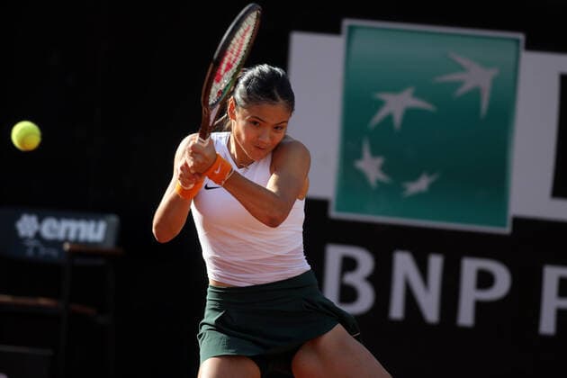 ROME, ITALY - 10.05.2022: E.RADUCANU (GBR) play game against B.ANDREESCU (CANADA) during their single women round match in the Internazionali BNL D Italia at Foro Italico in Rome, Italy on May 10, 2022.  Copyright: xMarcoxIacobuccix xipa-agency.netx xMarcoxIacobuccix 0
