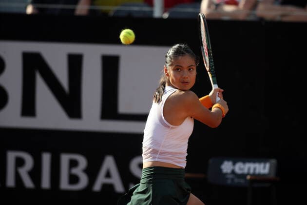 ROME, ITALY - 10.05.2022: E.RADUCANU (GBR) play game against B.ANDREESCU (CANADA) during their single women round match in the Internazionali BNL D Italia at Foro Italico in Rome, Italy on May 10, 2022.  Copyright: xMarcoxIacobuccix xipa-agency.netx xMarcoxIacobuccix 0
