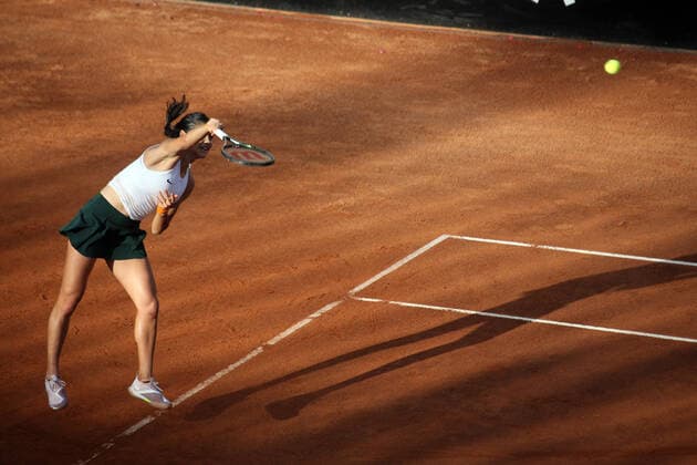 ROME, ITALY - 10.05.2022: E.RADUCANU (GBR) play game against B.ANDREESCU (CANADA) during their single women round match in the Internazionali BNL D Italia at Foro Italico in Rome, Italy on May 10, 2022.  Copyright: xMarcoxIacobuccix xipa-agency.netx xMarcoxIacobuccix 0