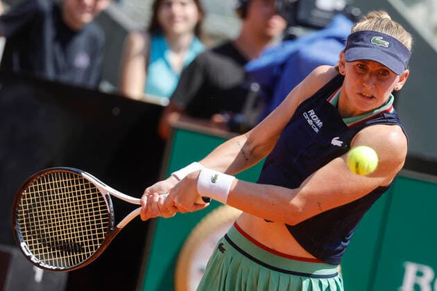 May 11, 2022, ROME, ITALY: Jil Teichmann of Switzerland in action against Karolina Pliskova of the Czech Republic, during their women™s singles second round match at the Italian Open tennis tournament in Rome, Italy, 11 May 2022..ANSA FABIO FRUSTACI ROME ITALY - ZUMAa110 20220511_zaf_a110_021 Copyright: xFabioxFrustacix