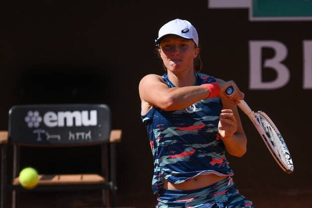 Iga Swiatek in action during the Internazionali BNL D Italia match between Iga Swiatek and Elena-Gabriela Ruse on 11 May 2022 at Foro Italico, Rome. Photo by Giuseppe Maffia. Rome Foro Italico Rome Italy Copyright: xGiuseppexMaffiax SP24-325-045