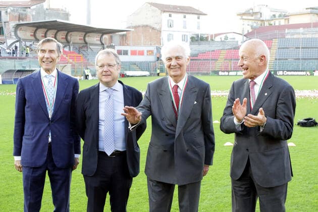 Photo Raffaele Rastelli LaPresse 11 May, 2022 Cremona, Italy soccer Cremonese - Italian Football Championship League BKT 2021 2022 - Zini stadium. In the pic: Cremonese players celebrate promotion to League A  Copyright: xRaffaelexRastelli LaPressex