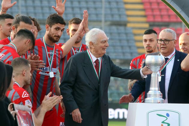 Foto Raffaele Rastelli LaPresse 11 maggio 2022 Cremona, Italia Calcio premiazione promozione US Cremonese - Campionato di calcio Serie BKT 2021 2022 - Stadio Zini. Nella foto:  Copyright: xLaPressex